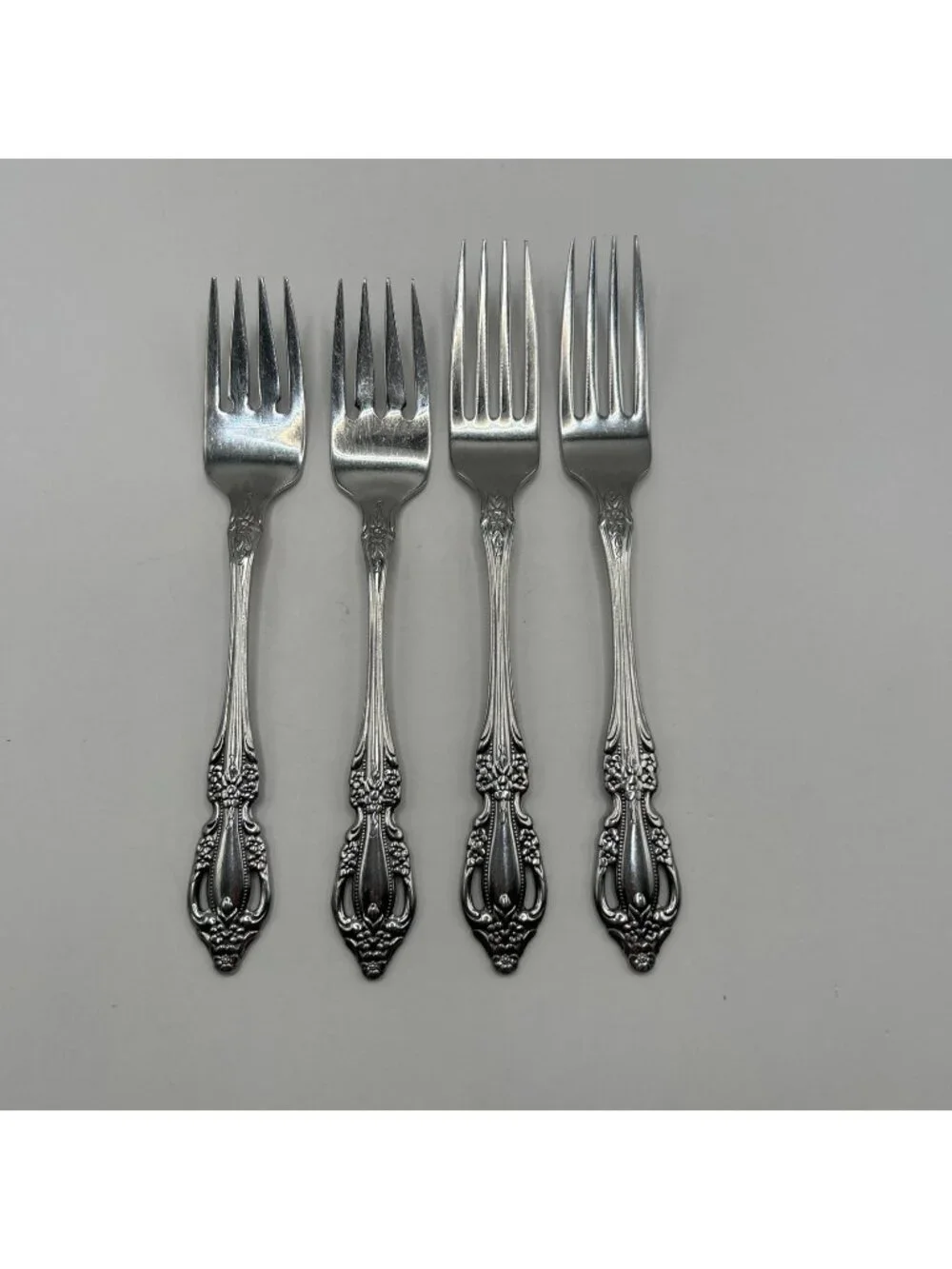 Oneida Raphael Dinner Salad Forks Distinction Deluxe Stainless Flatware Lot Of 4